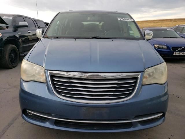 2012 Chrysler Town & Country Touring L