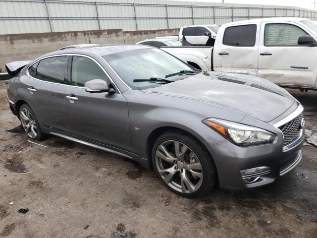 2016 Infiniti Q70 3.7