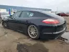 2012 Porsche Panamera 2