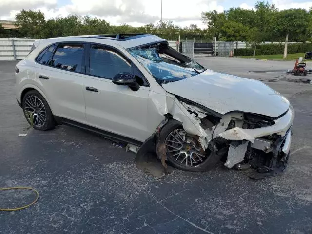 2021 Porsche Cayenne