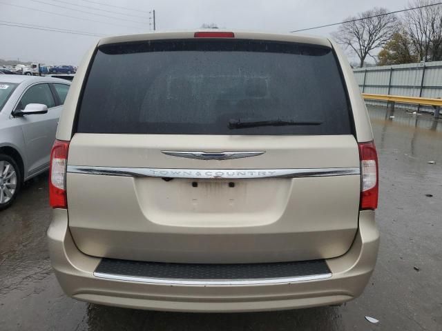 2012 Chrysler Town & Country Touring