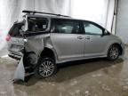 2018 Toyota Sienna XLE