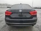 2012 Volkswagen Passat SEL