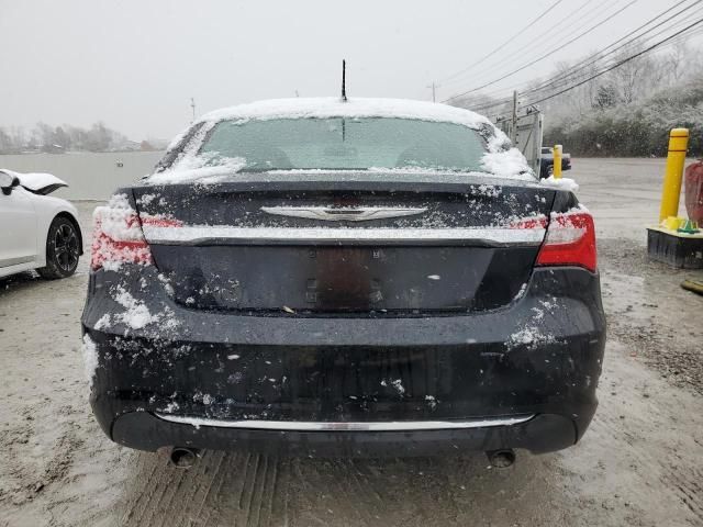 2013 Chrysler 200 Limited