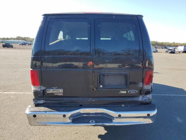 2012 Ford Econoline E350 Super Duty Wagon