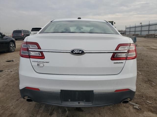 2013 Ford Taurus SE