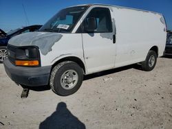 Camiones salvage a la venta en subasta: 2011 Chevrolet Express G2500