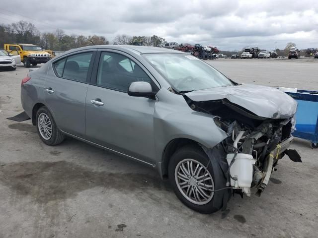 2013 Nissan Versa S