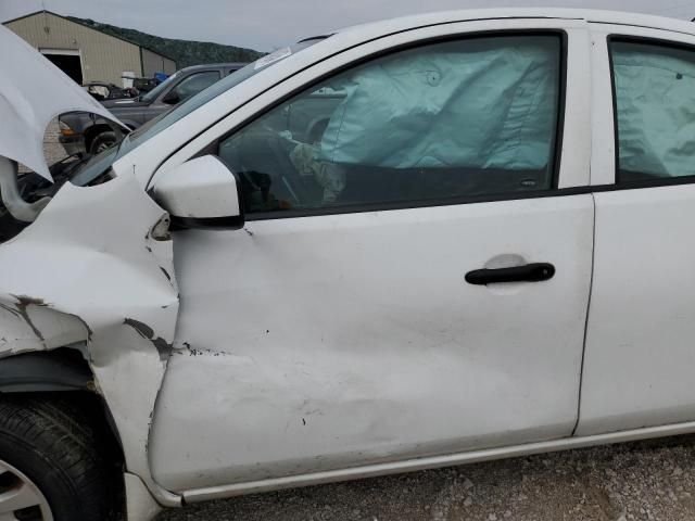 2016 Nissan Versa S