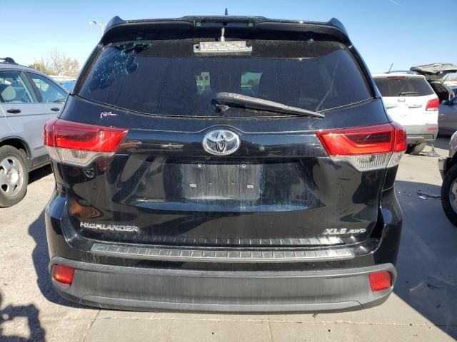 2018 Toyota Highlander SE