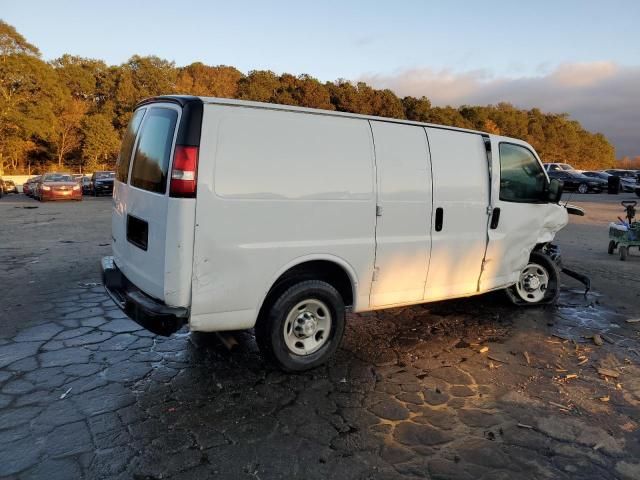 2017 Chevrolet Express G2500