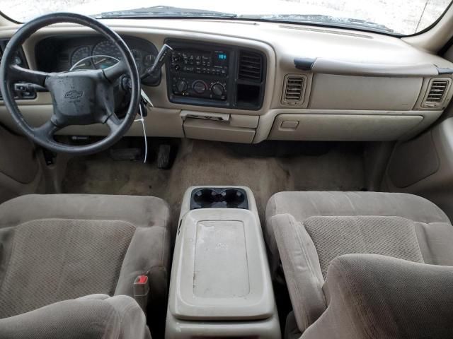 2002 Chevrolet Suburban C1500