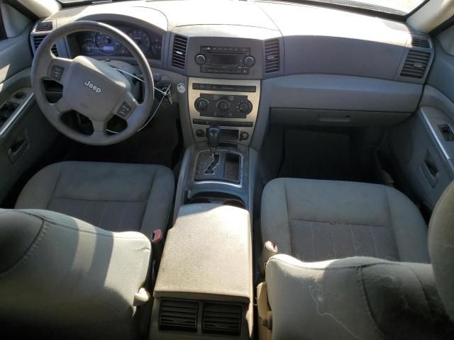 2006 Jeep Grand Cherokee Laredo