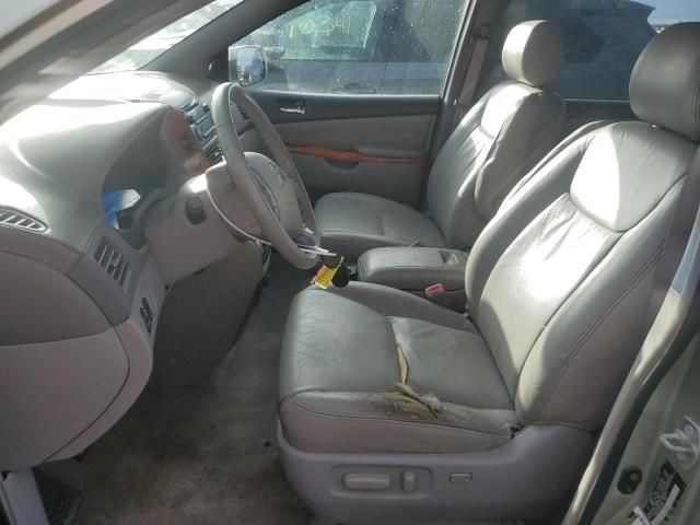 2006 Toyota Sienna XLE