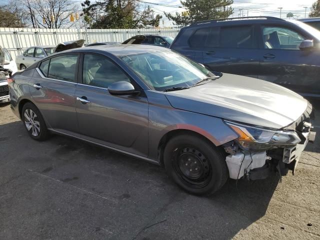 2019 Nissan Altima S