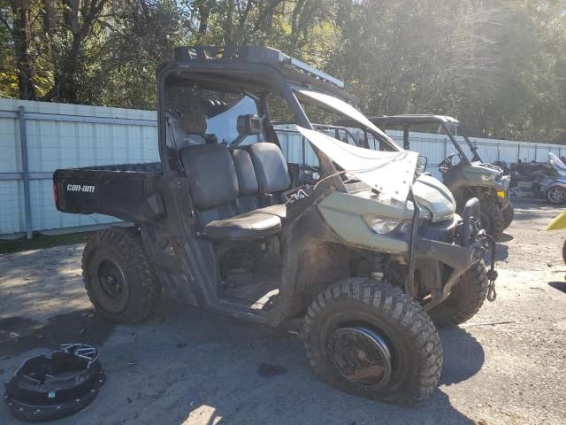 2021 Can-Am Defender HD8