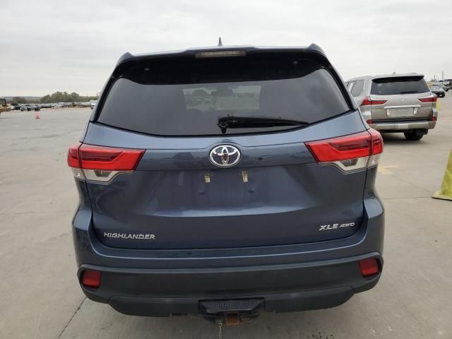 2019 Toyota Highlander SE