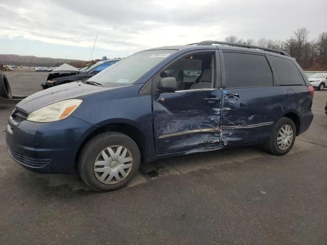 2005 Toyota Sienna CE