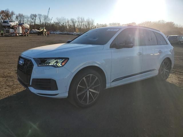 2020 Audi Q7 Prestige