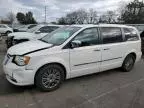 2011 Chrysler Town & Country Limited