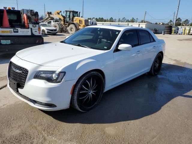 2018 Chrysler 300 S