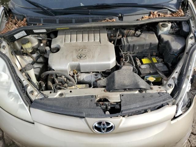 2010 Toyota Sienna CE