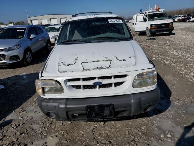 2000 Ford Explorer XLS