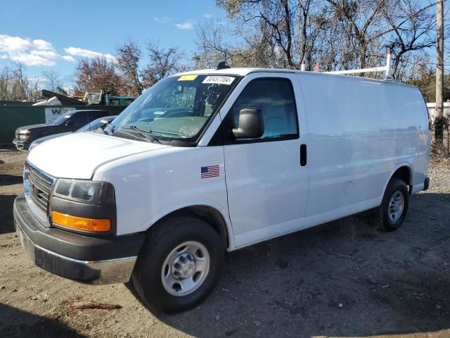 2022 Chevrolet Express G2500