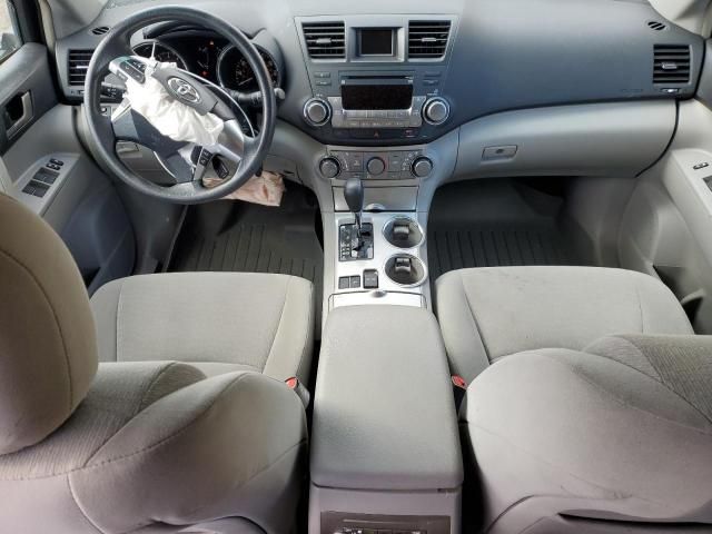 2011 Toyota Highlander Base