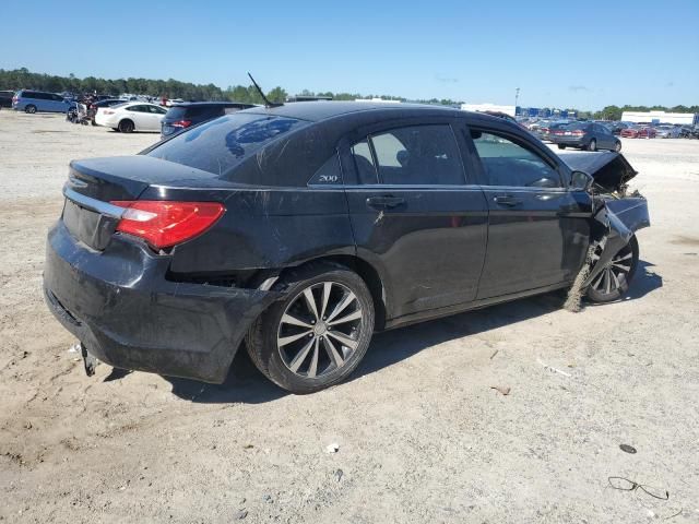 2014 Chrysler 200 Touring