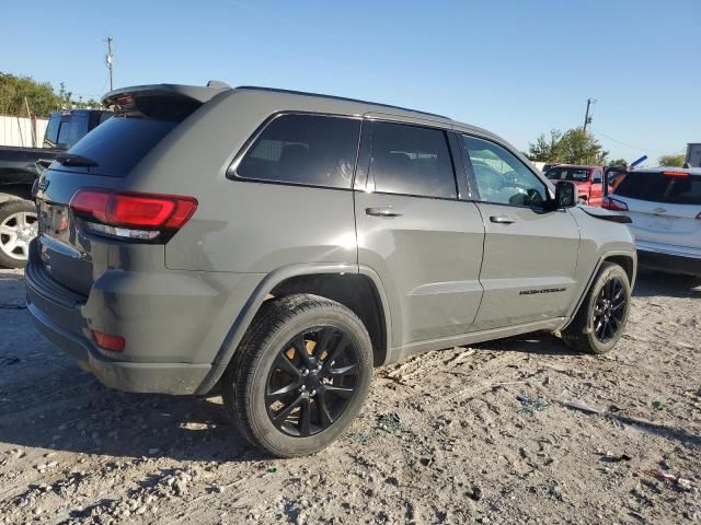 2020 Jeep Grand Cherokee Laredo