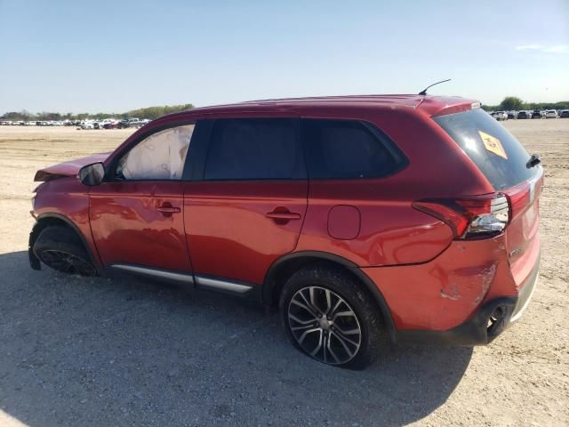 2016 Mitsubishi Outlander SE