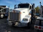 2012 Kenworth Construction T800