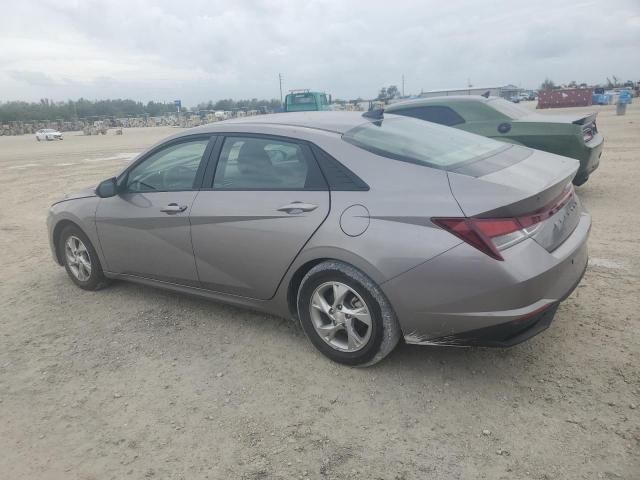 2023 Hyundai Elantra SE