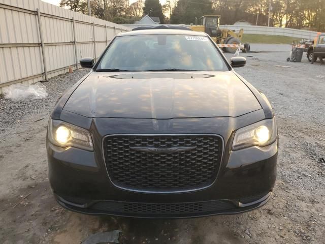 2023 Chrysler 300 Touring