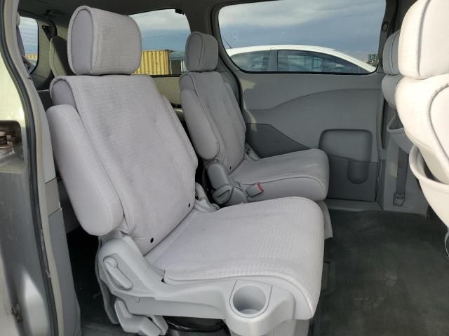 2004 Nissan Quest S