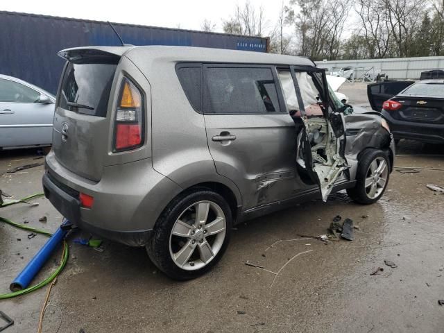 2011 KIA Soul +