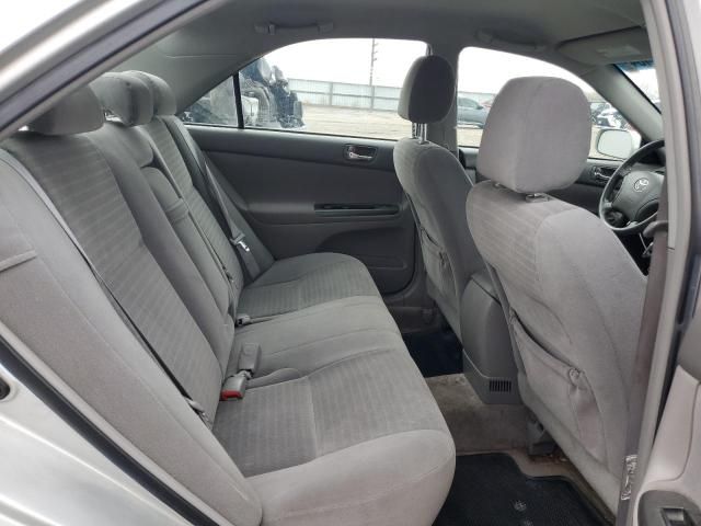 2005 Toyota Camry LE