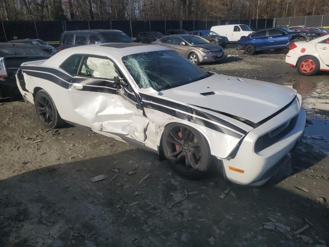 2014 Dodge Challenger SXT