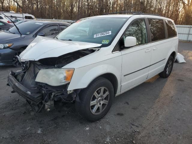 2010 Chrysler Town & Country Touring