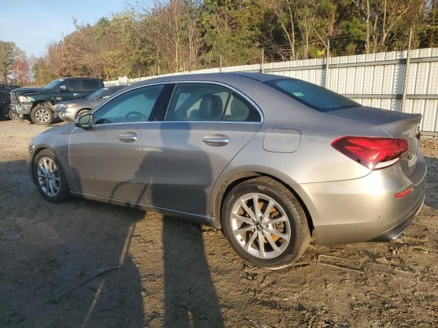 2019 Mercedes-Benz A 220