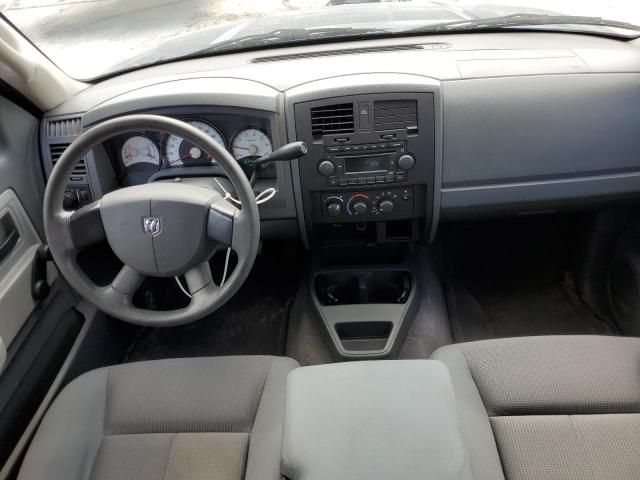 2005 Dodge Dakota ST