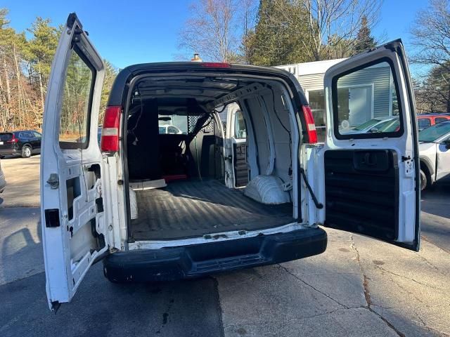 2004 Chevrolet Express G1500