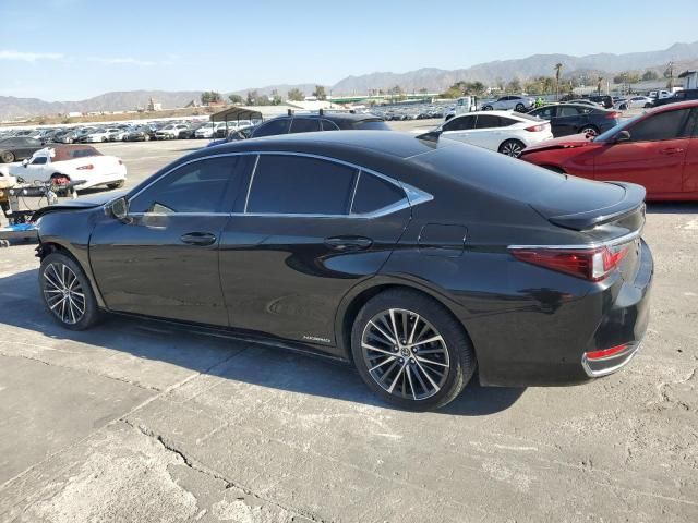 2022 Lexus ES 300H Base