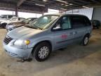 2006 Chrysler Town & Country