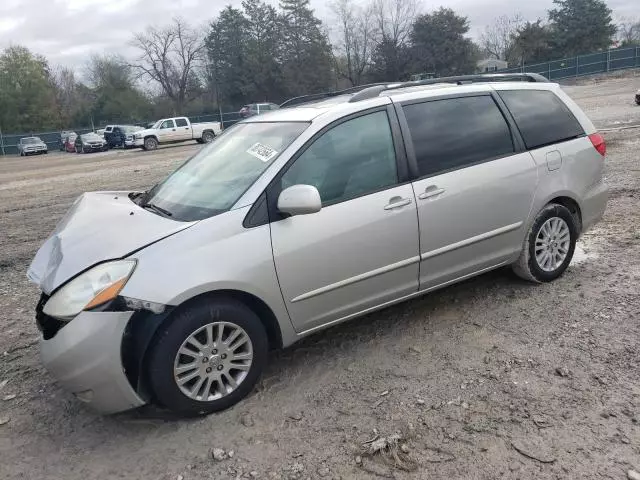 2007 Toyota Sienna XLE