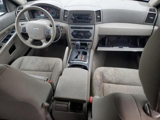 2005 Jeep Grand Cherokee Laredo