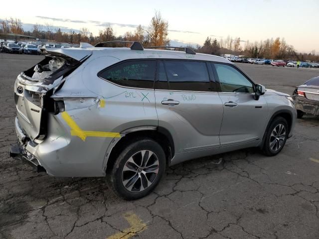 2021 Toyota Highlander Hybrid XLE