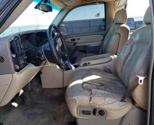 2002 Chevrolet Tahoe C1500