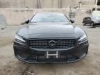 2022 Volvo S60 T8 Recharge R-Design